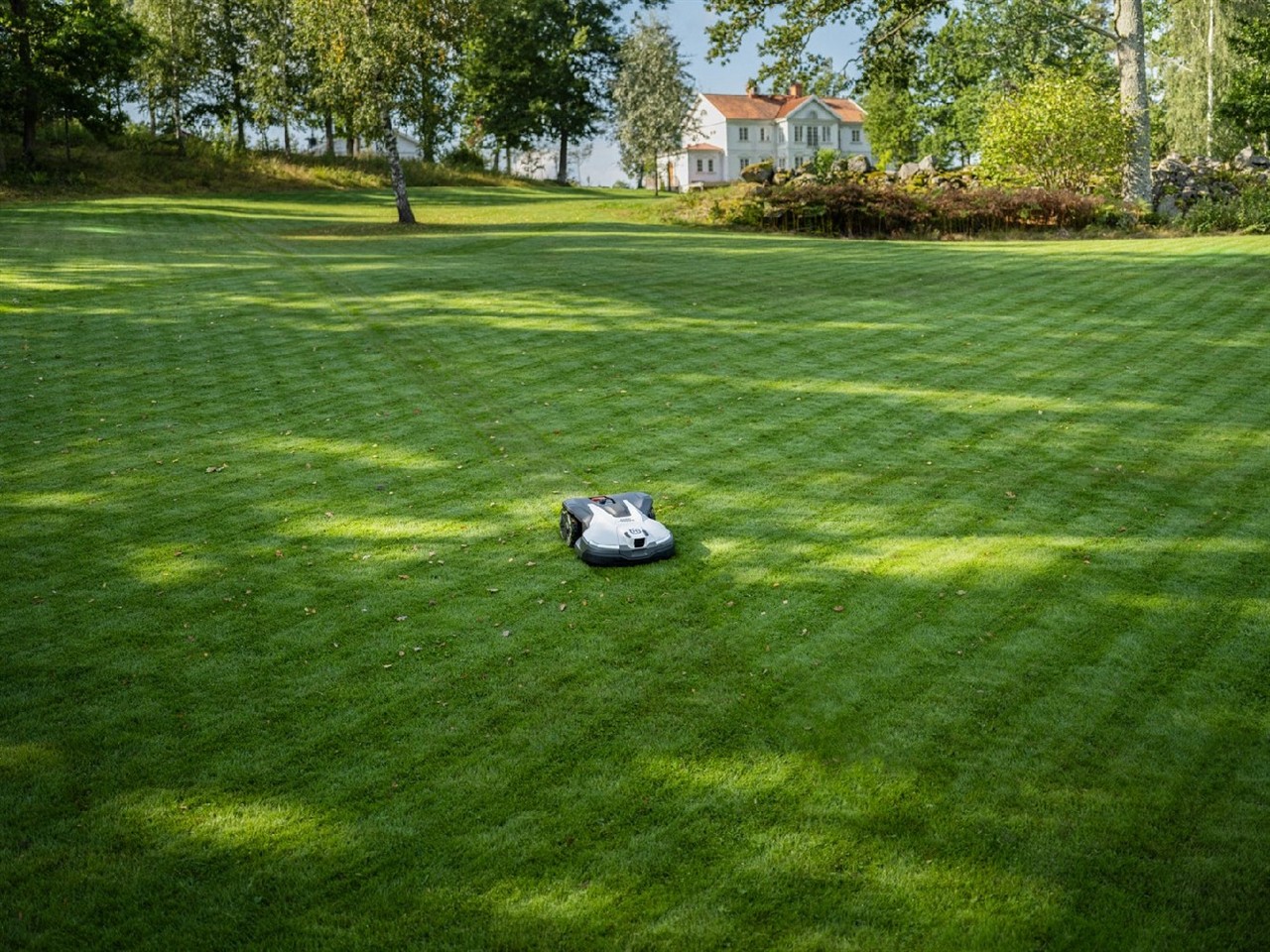 AUTOMOWER 450V NERA