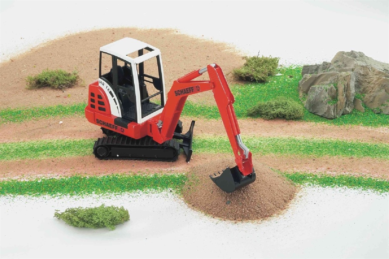 SCHAEFF HR16 MINI-BAGGER